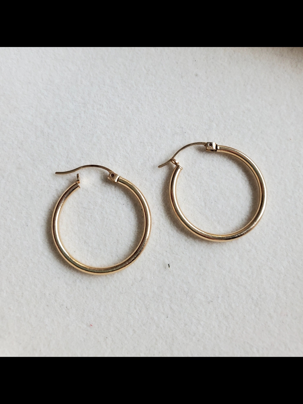 10K & 14K Solid Gold Hoop Earrings • 1.47g • 22mm